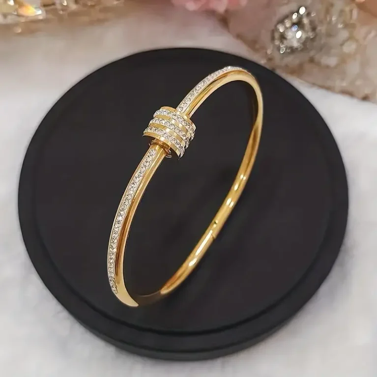 Twisted Buckle Bangle